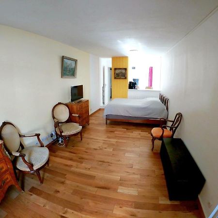 Appartement En Plein Coeur De Мийи-ла-Форе Экстерьер фото