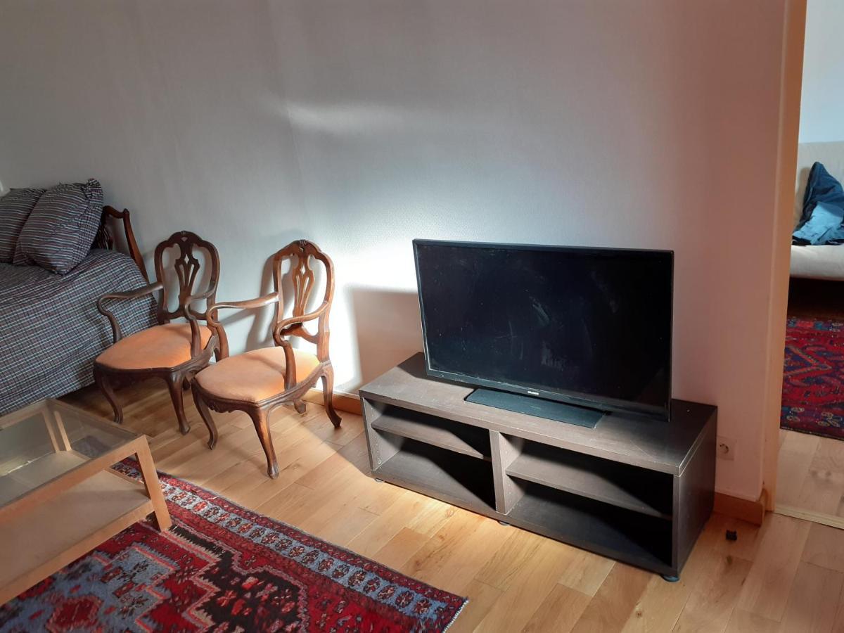 Appartement En Plein Coeur De Мийи-ла-Форе Экстерьер фото